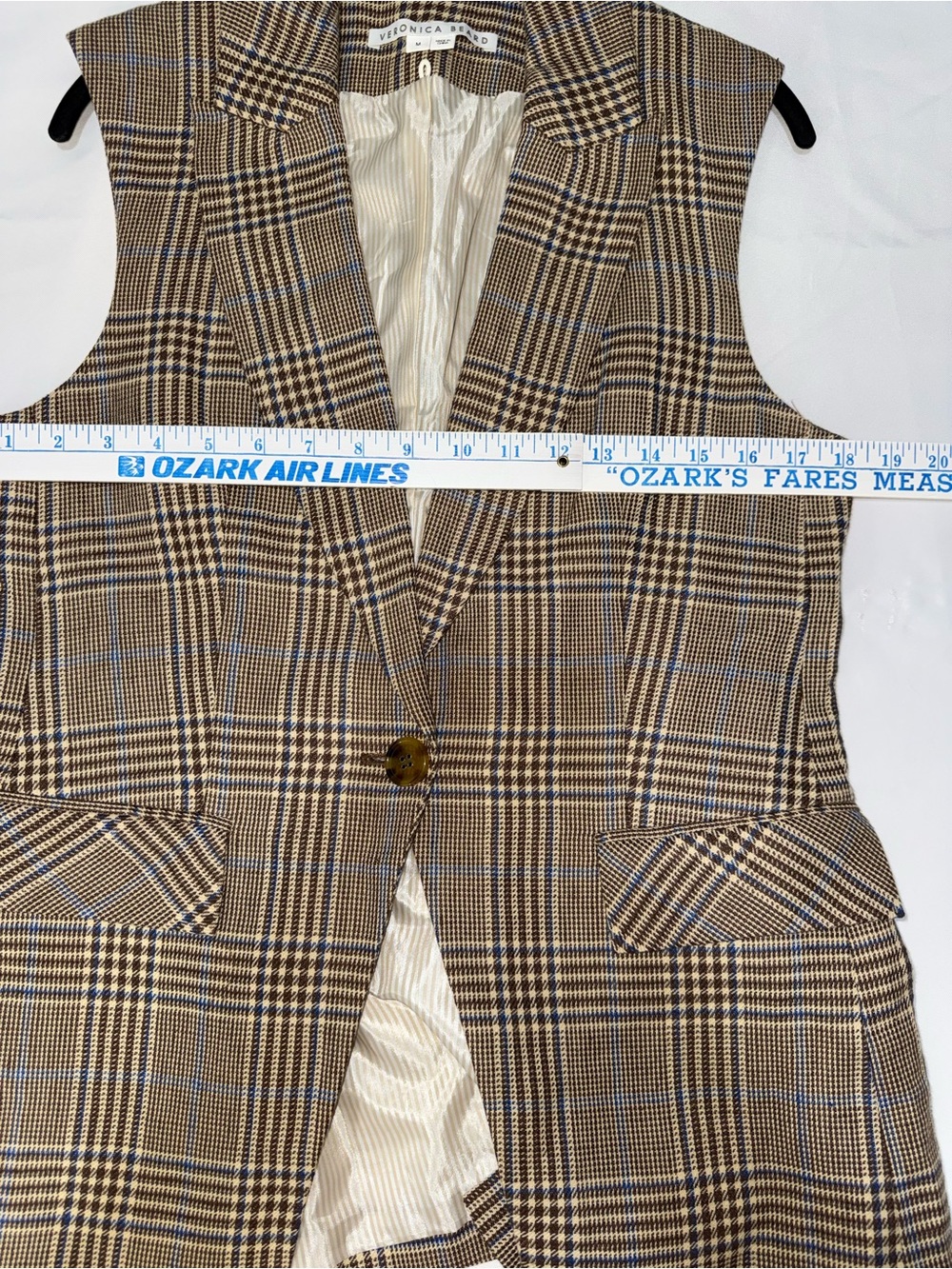 Veronica Beard Keaton check Plaid Sleeveless Blazer - Picture 3 of 7